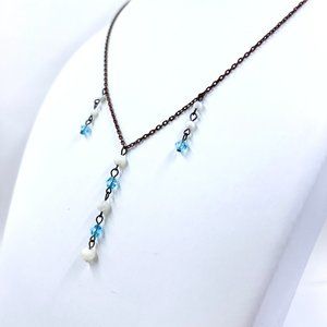 NWOT – White & Turquoise Dangle Beaded Copper Tone Y Style 16” Necklace